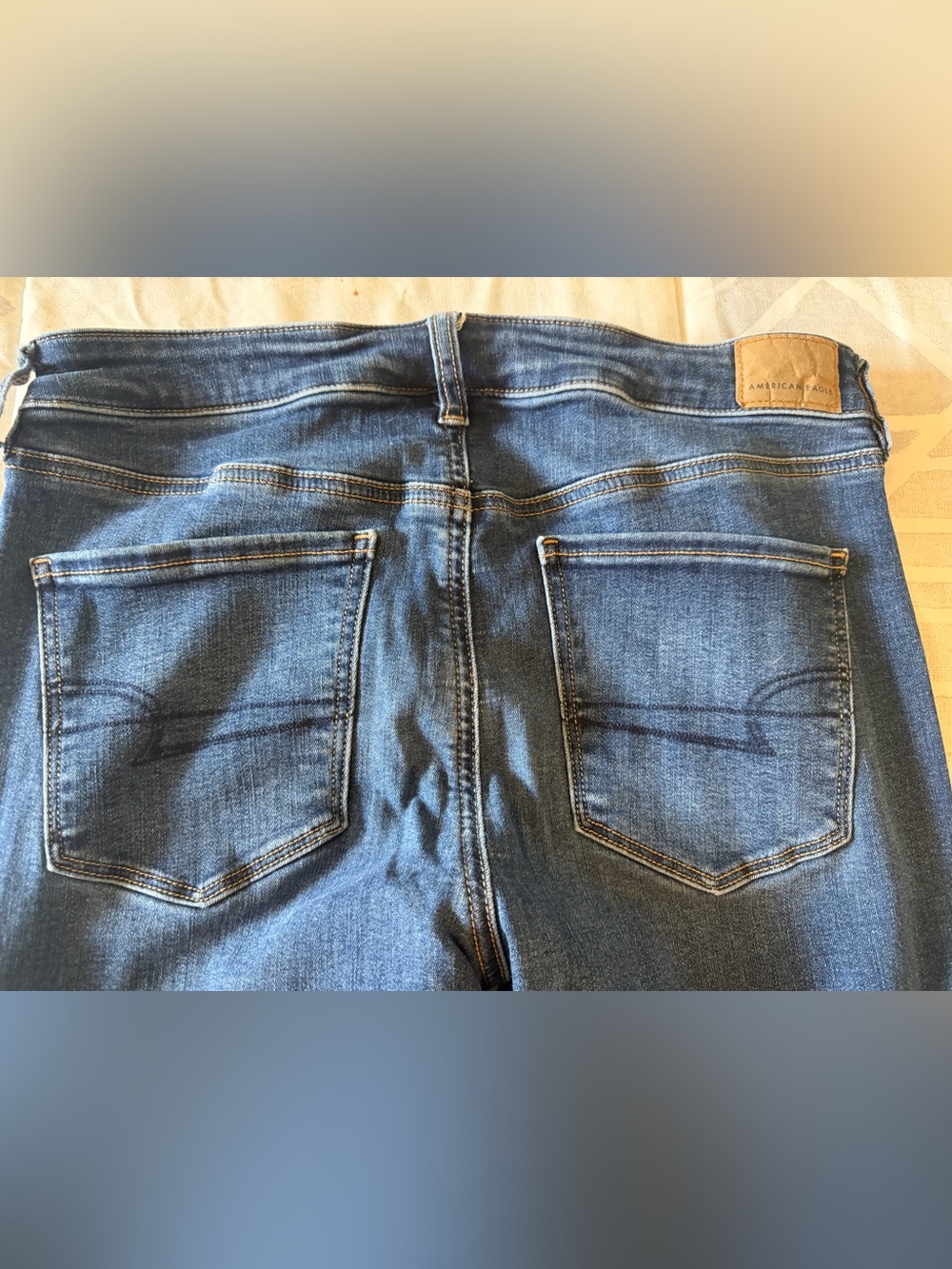 American Eagle High-Rise Jeans - Picture 6 of 8